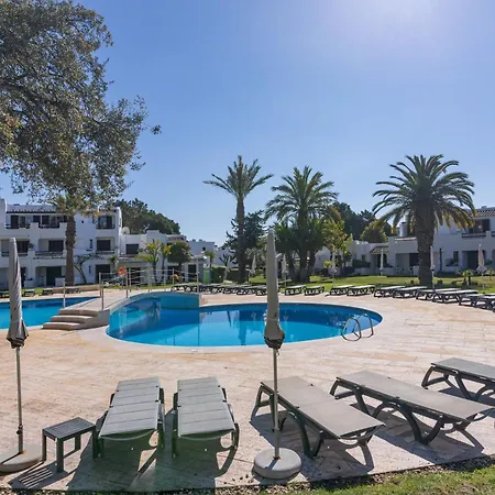 Acolhedora 371, 3 Quartos, Balaia Golf Village Сasa de vacaciones