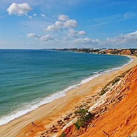 Будинок відпочинку Acolhedora 371, 3 Quartos, Balaia Golf Village Албуфейра