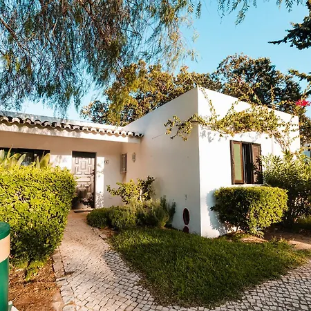 Acolhedora 371, 3 Quartos, Balaia Golf Village Будинок відпочинку