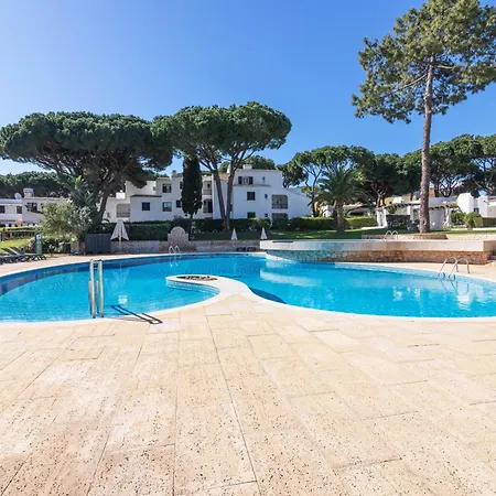 Acolhedora 371, 3 Quartos, Balaia Golf Village Semesterbostad